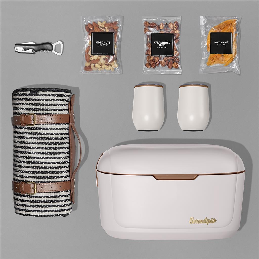 Yatta Chic Chill Hamper - Image 9