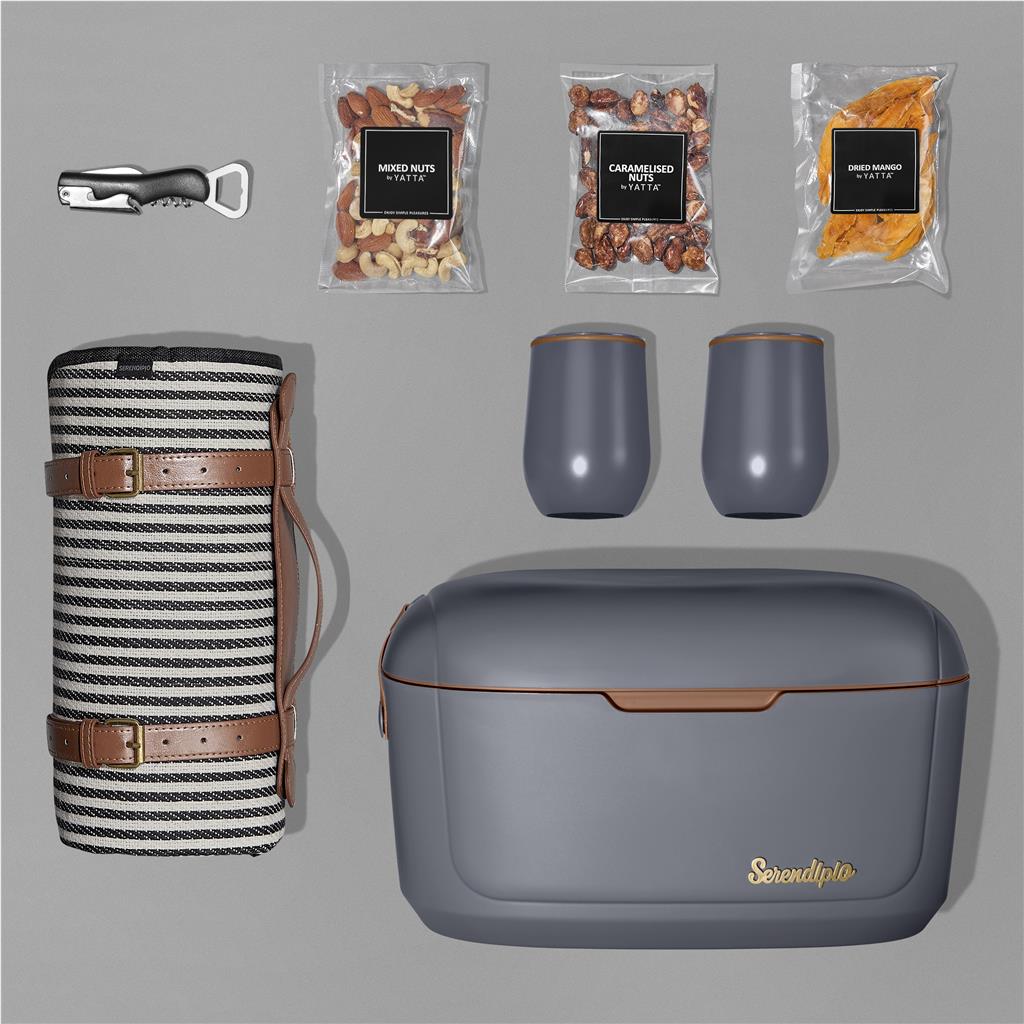 Yatta Chic Chill Hamper - Image 12