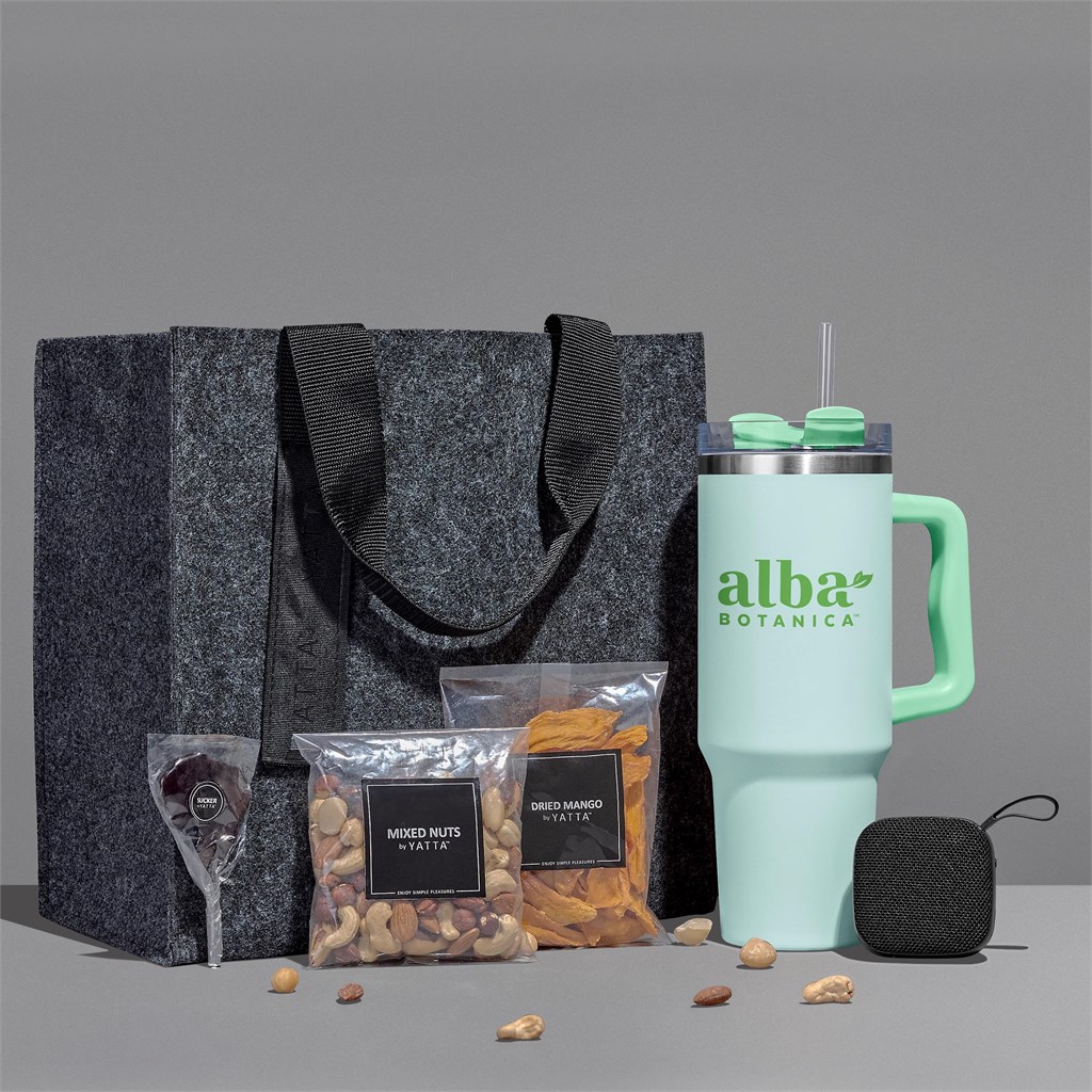Yatta Graceful Goodies Hamper - Image 9