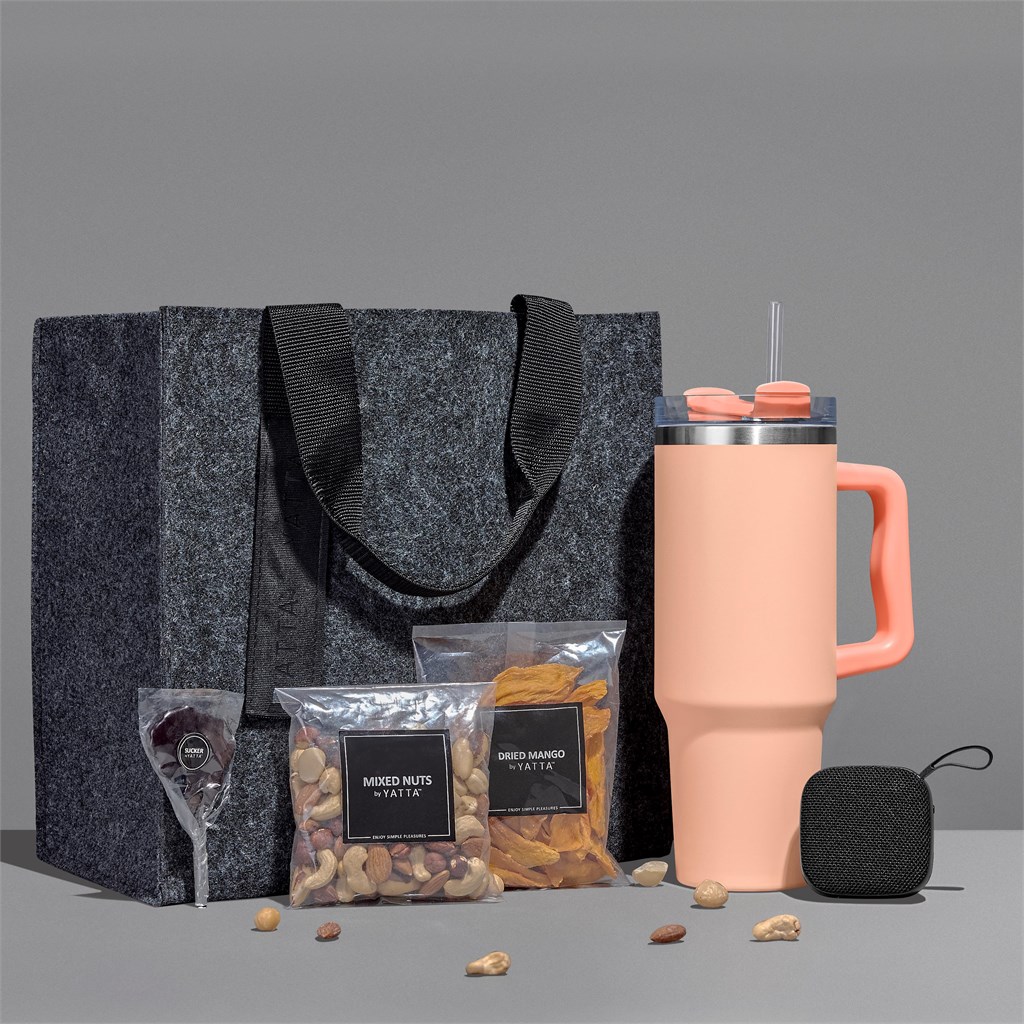 Yatta Graceful Goodies Hamper - Image 28