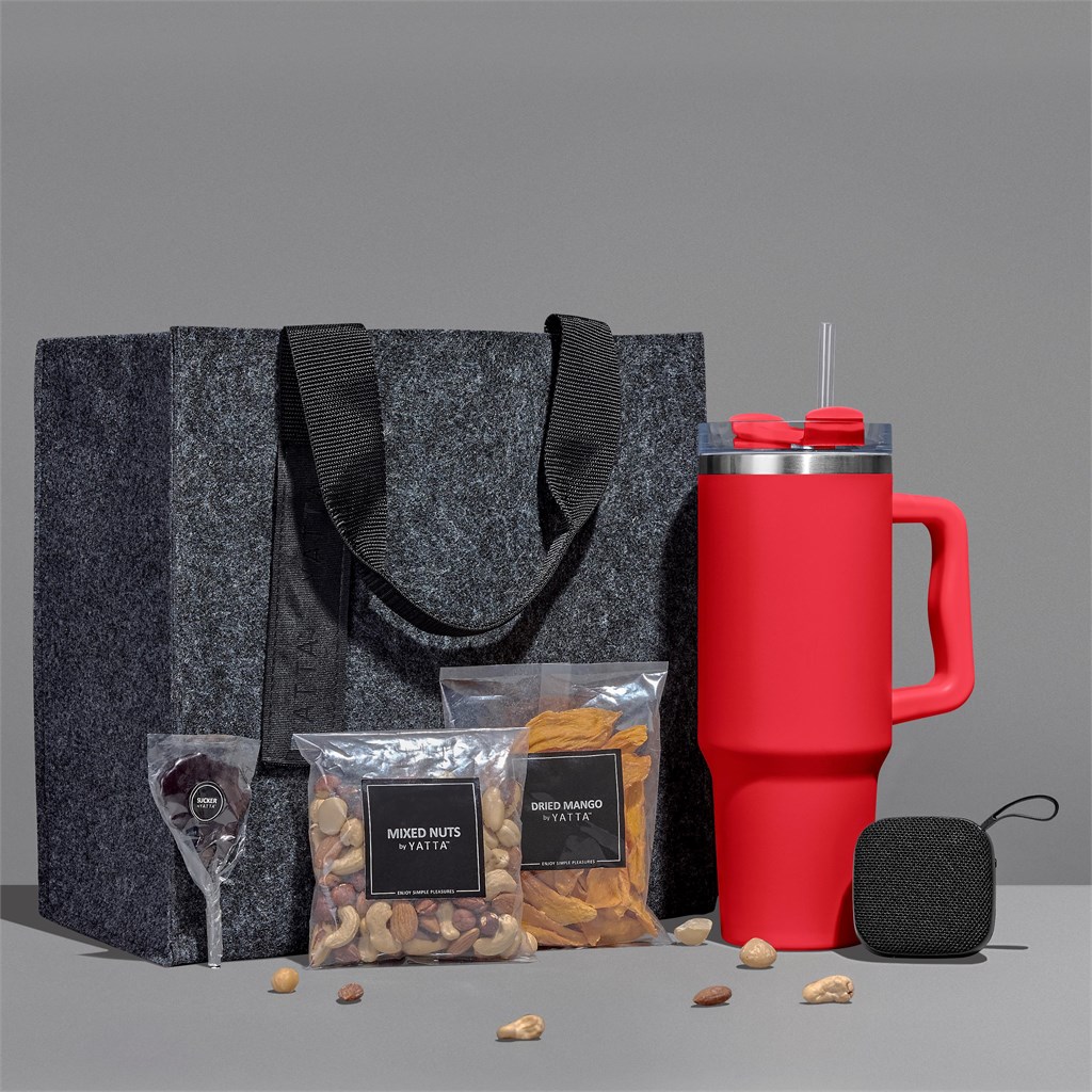 Yatta Graceful Goodies Hamper - Image 34