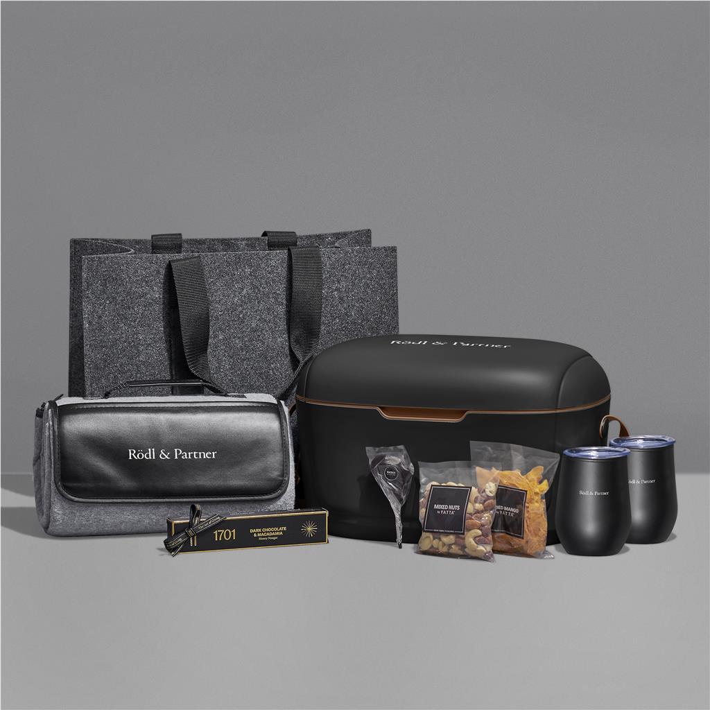 Yatta Lavish Leisure Hamper - Image 8