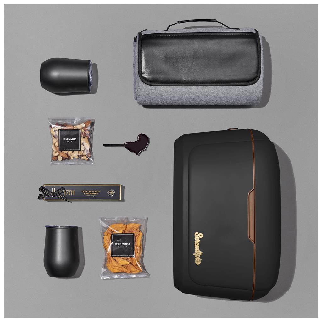 Yatta Lavish Leisure Hamper - Image 6