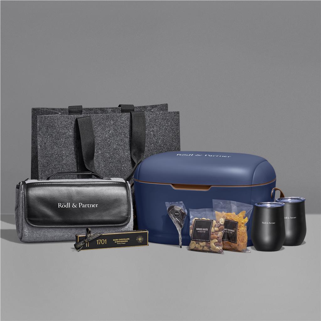 Yatta Lavish Leisure Hamper - Image 21
