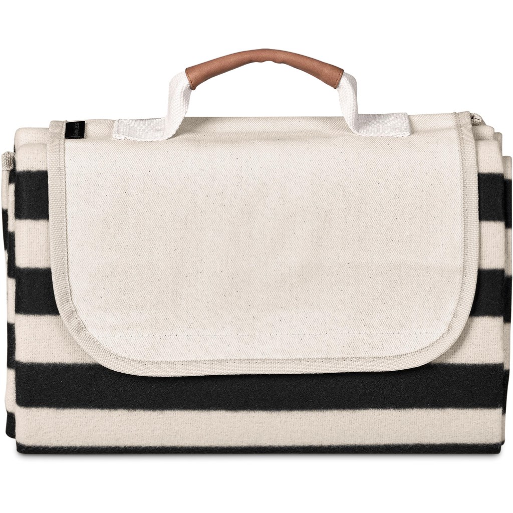 Serendipio Brookhill Picnic Blanket - Image 4